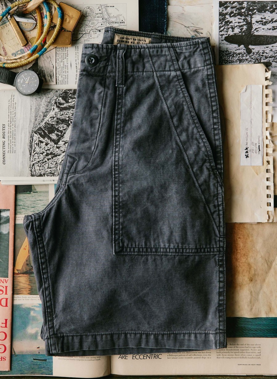 i+w non-denim bottoms The Camp Short In Faded Black Pants & Shorts