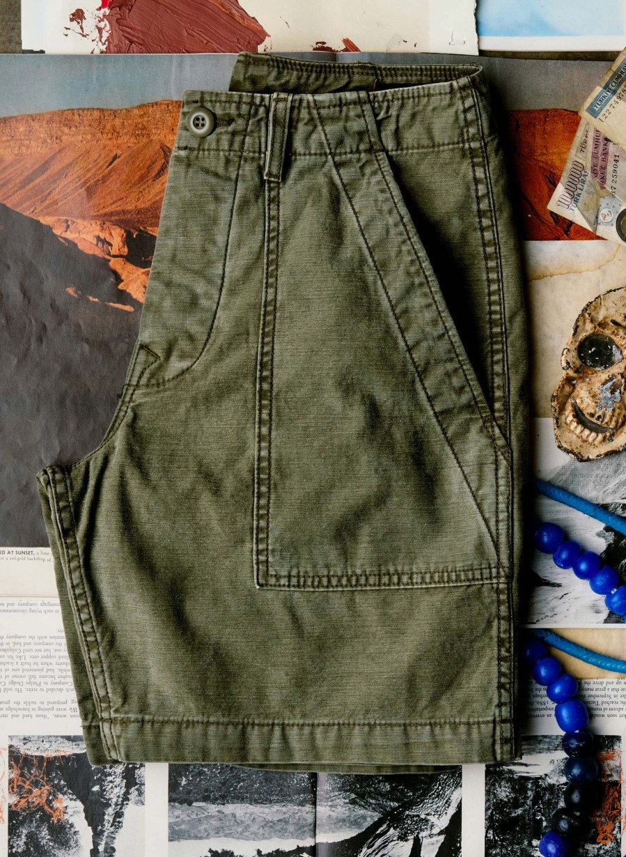 i+w non-denim bottoms The Camp Short In Olive Pants & Shorts